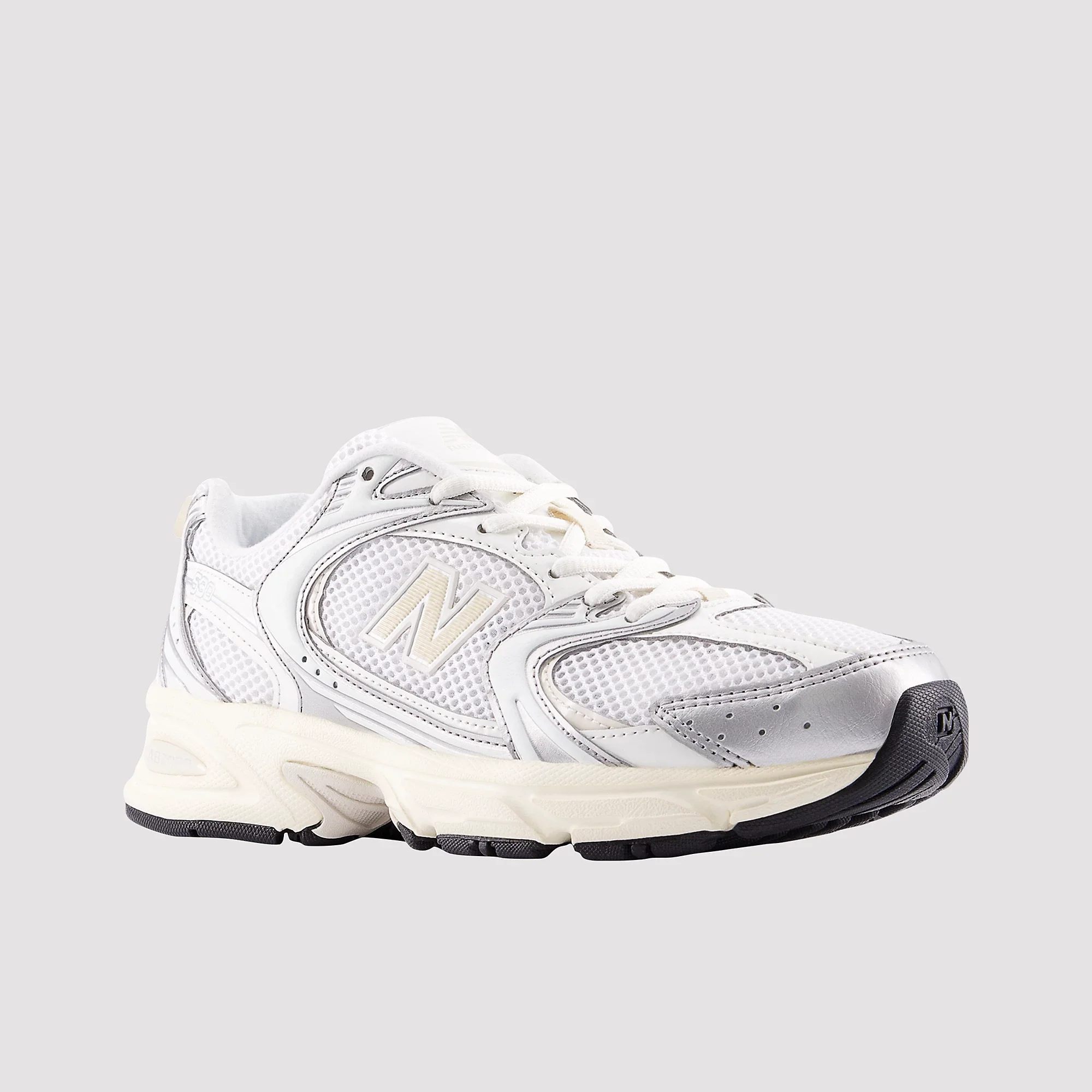 530 'Silver Metallic Linen' - Image 2