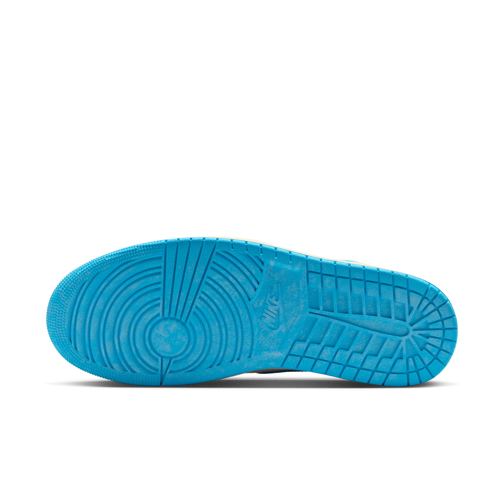 Jordan 1 Retro High OG UNC Reimagined - Image 6
