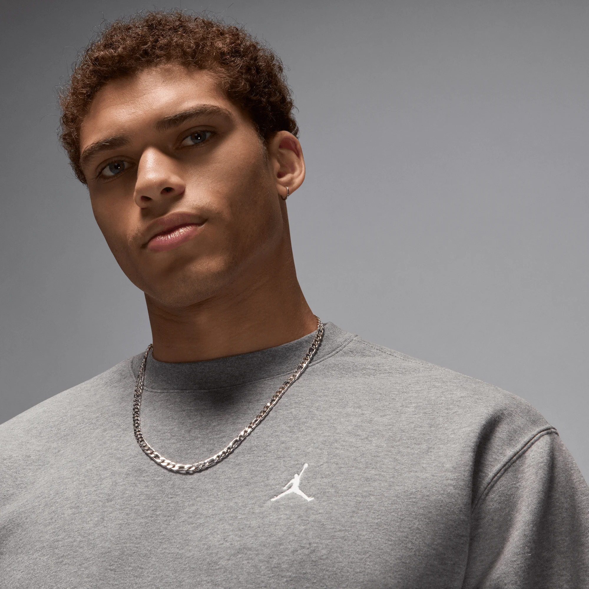 Jordan Brooklyn Fleece Men's Crew-Neck Sweatshirt Carbon Heather/White - Image 3