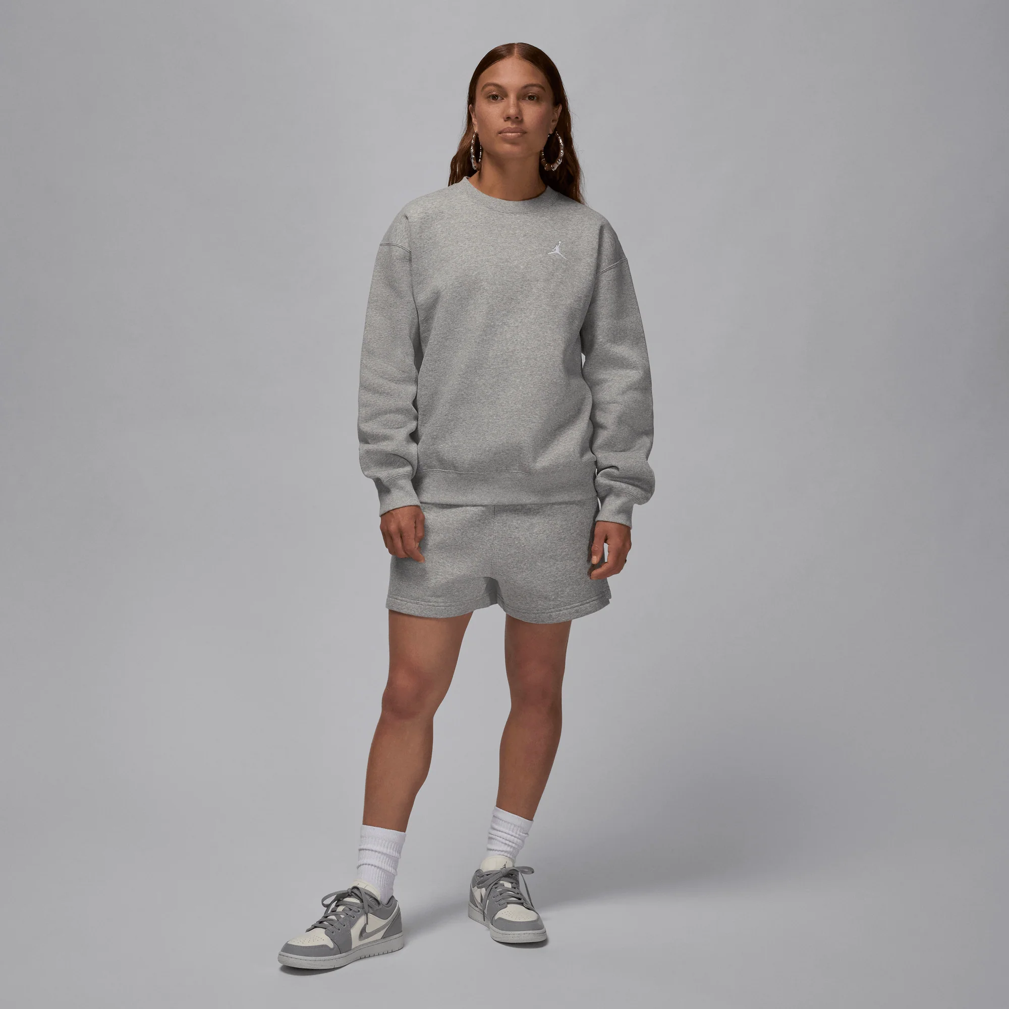 Jordan Brooklyn Fleece Women's Crew-Neck Sweatshirt Dark Grey Heather/White - Image 5