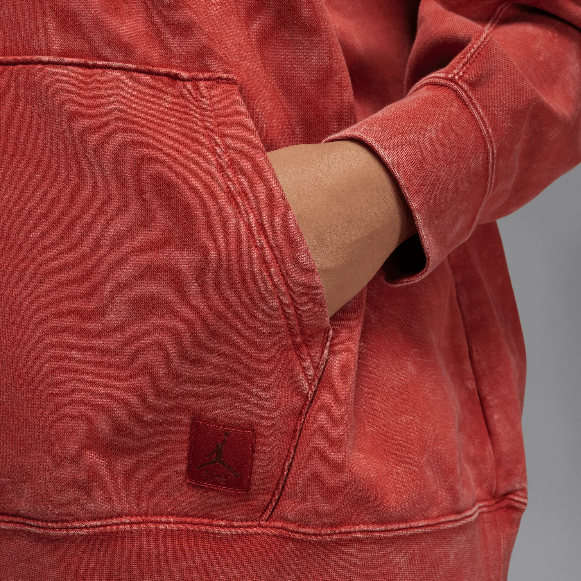 Jordan Flight Fleece Women's Satin-Lined Washed Hoodie Dune Red - Image 4