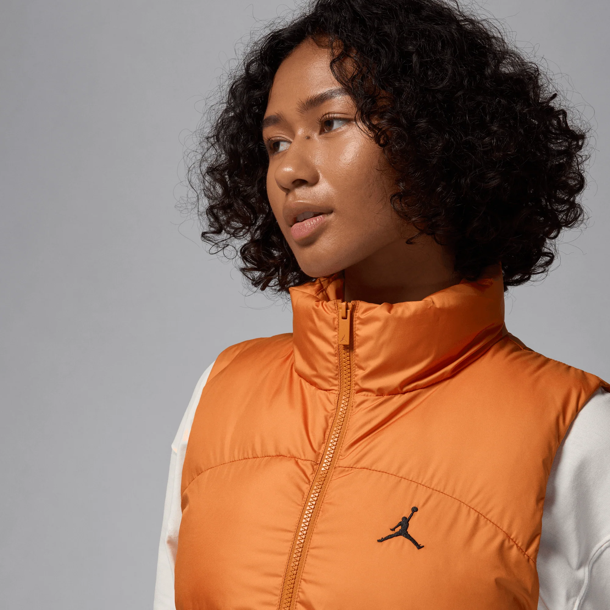 Jordan Women's Puffer Gilet Monarch/Black - Image 3