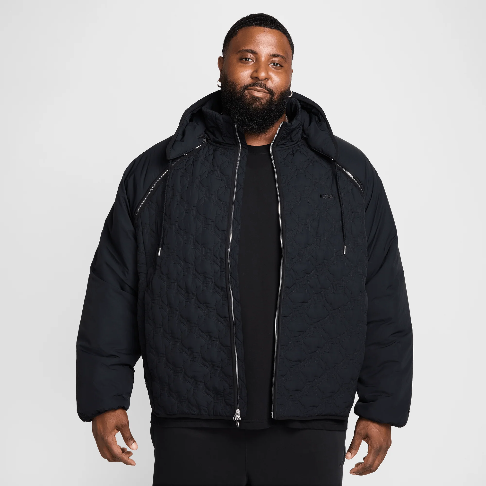 LeBron Men's Therma-FIT ADV Insulated Basketball Jacket Black/Dark Smoke Grey/Black - Image 4