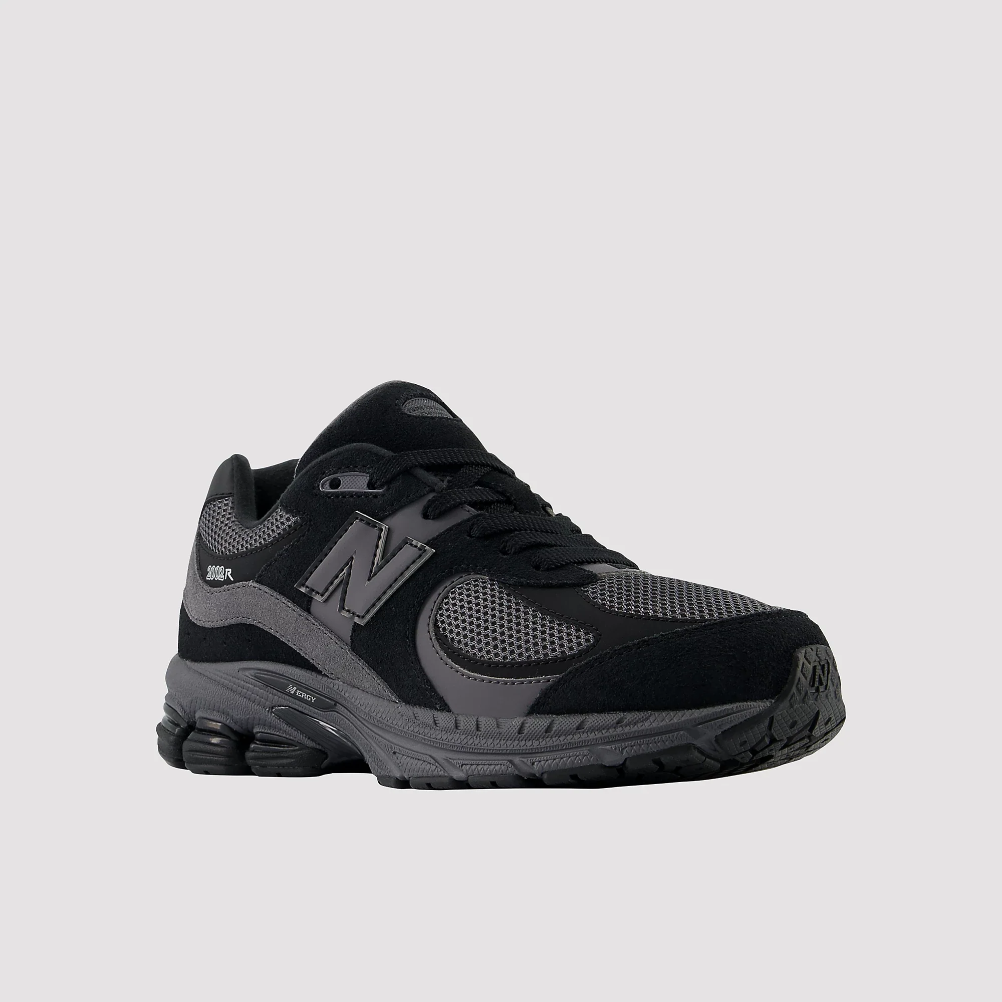 New Balance 2002R Gore-Tex Charcoal (GS) - Image 2