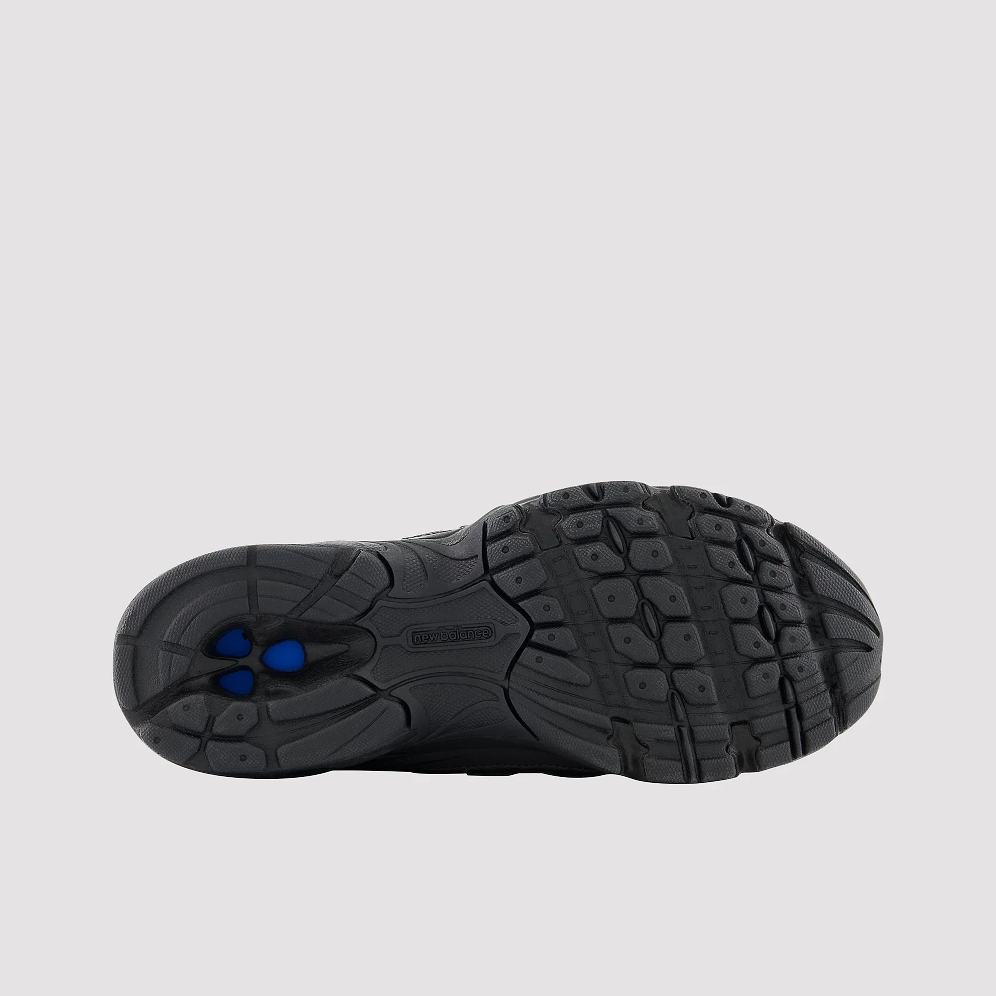 New Balance 740 Triple Black (GS) - Image 4