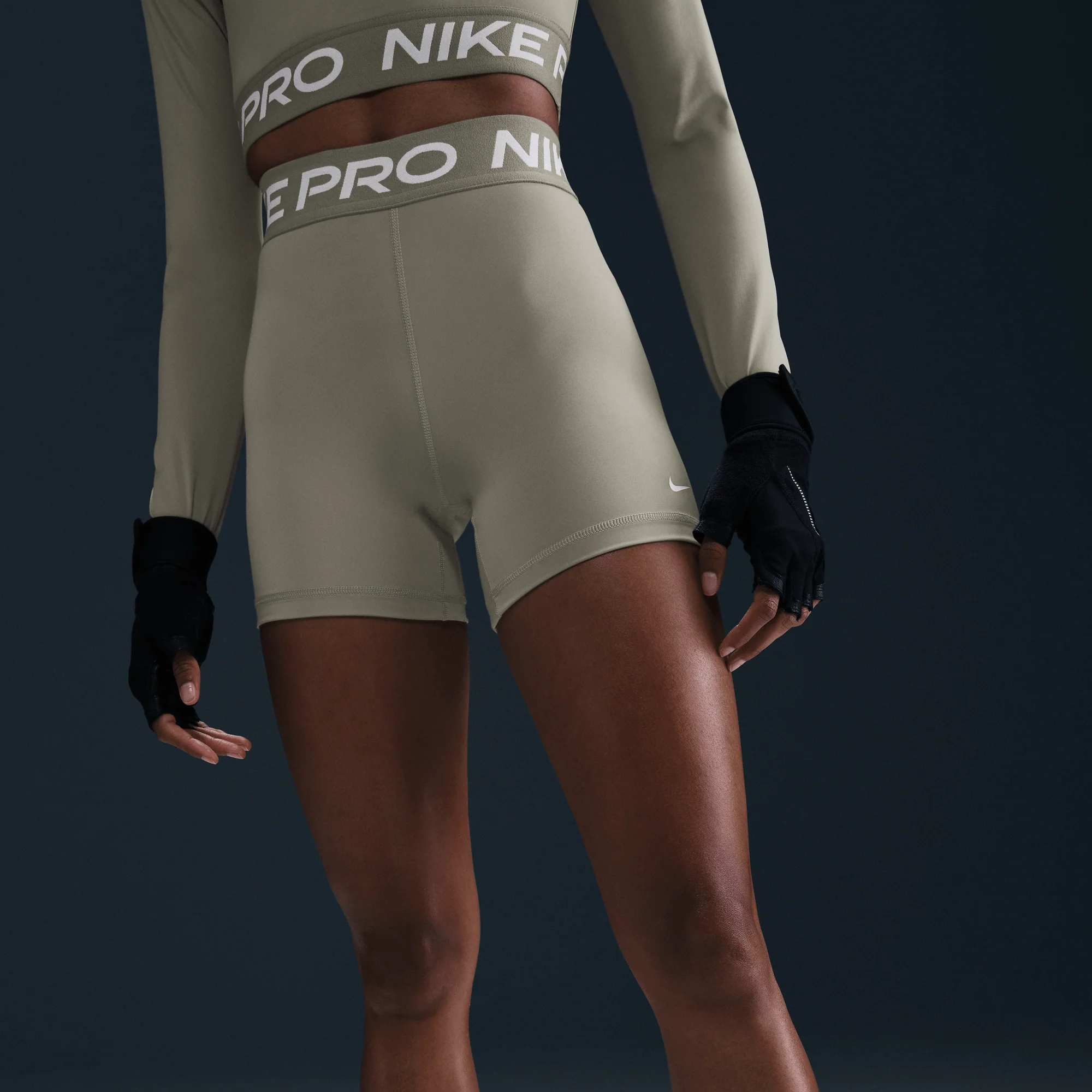 Nike Pro 365 Women's Shorts Light Army/White - Image 4