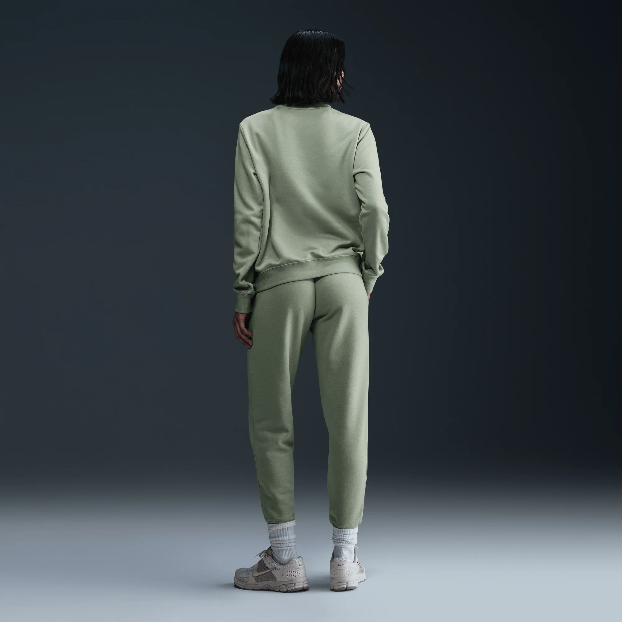 Nike Sportswear Club Fleece Women's Mid-Rise Joggers Jade Horizon - Image 2