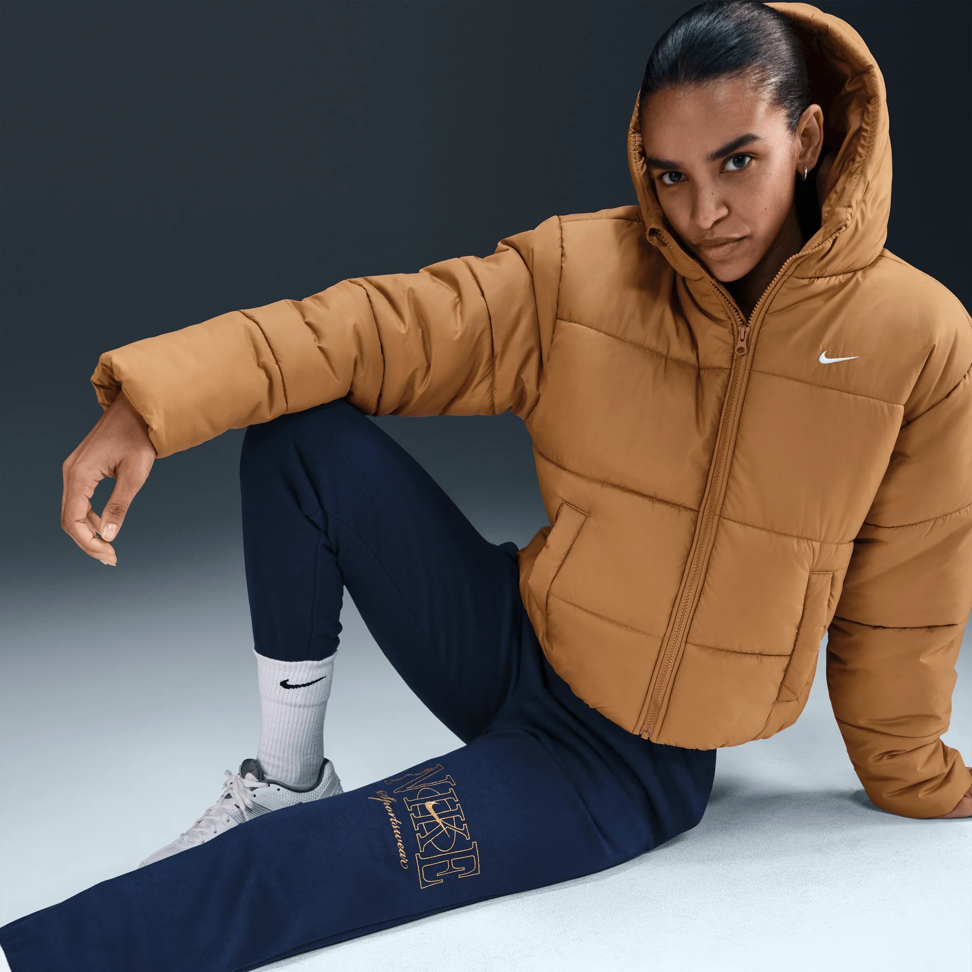 Nike Sportswear Club Fleece Women's Mid-Rise Joggers Obsidian - Image 5