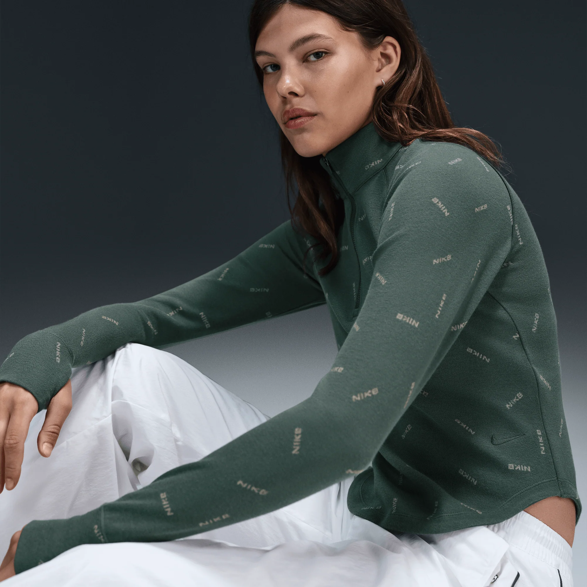 Nike Sportswear Collection Women's Slim 1/2-Zip Long-Sleeve Logo Top Vintage Green/Light Army/Vintage Green - Image 4