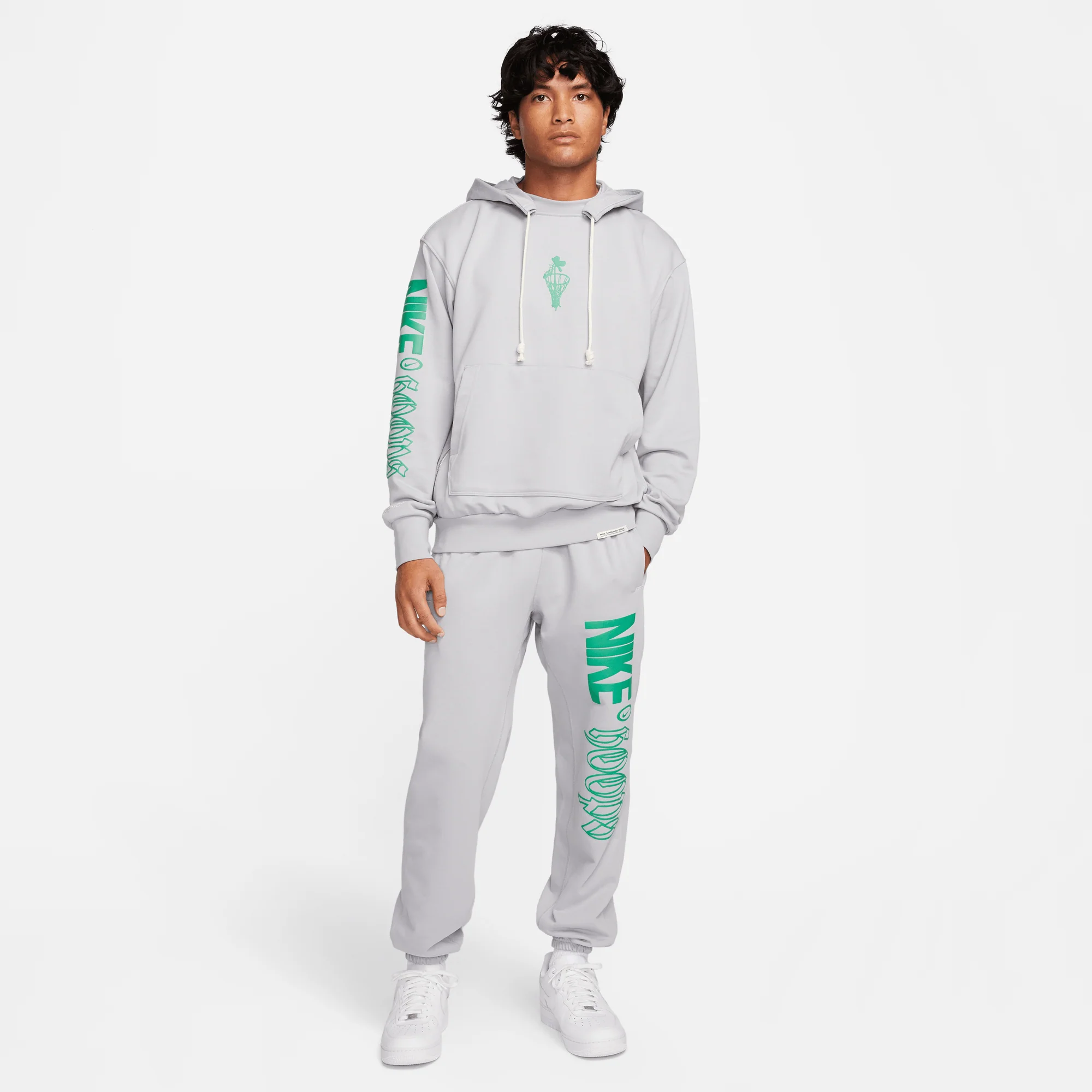 Nike Standard Issue Men's Dri-FIT Pullover Hoodie Wolf Grey/Stadium Green - Image 5