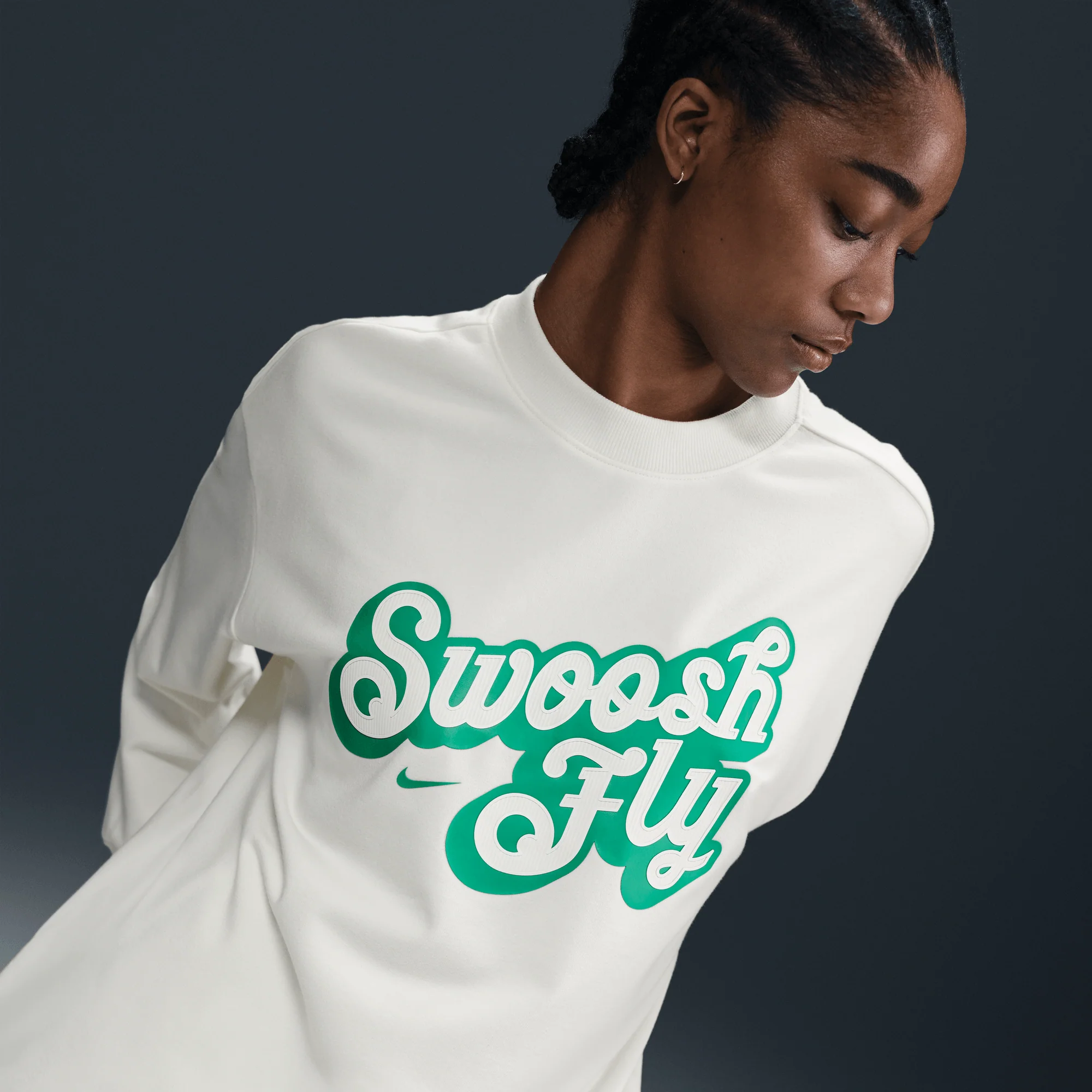 Nike Swoosh Fly Women's Dri-FIT Oversized French Terry Basketball Sweatshirt Sail/Stadium Green - Image 6