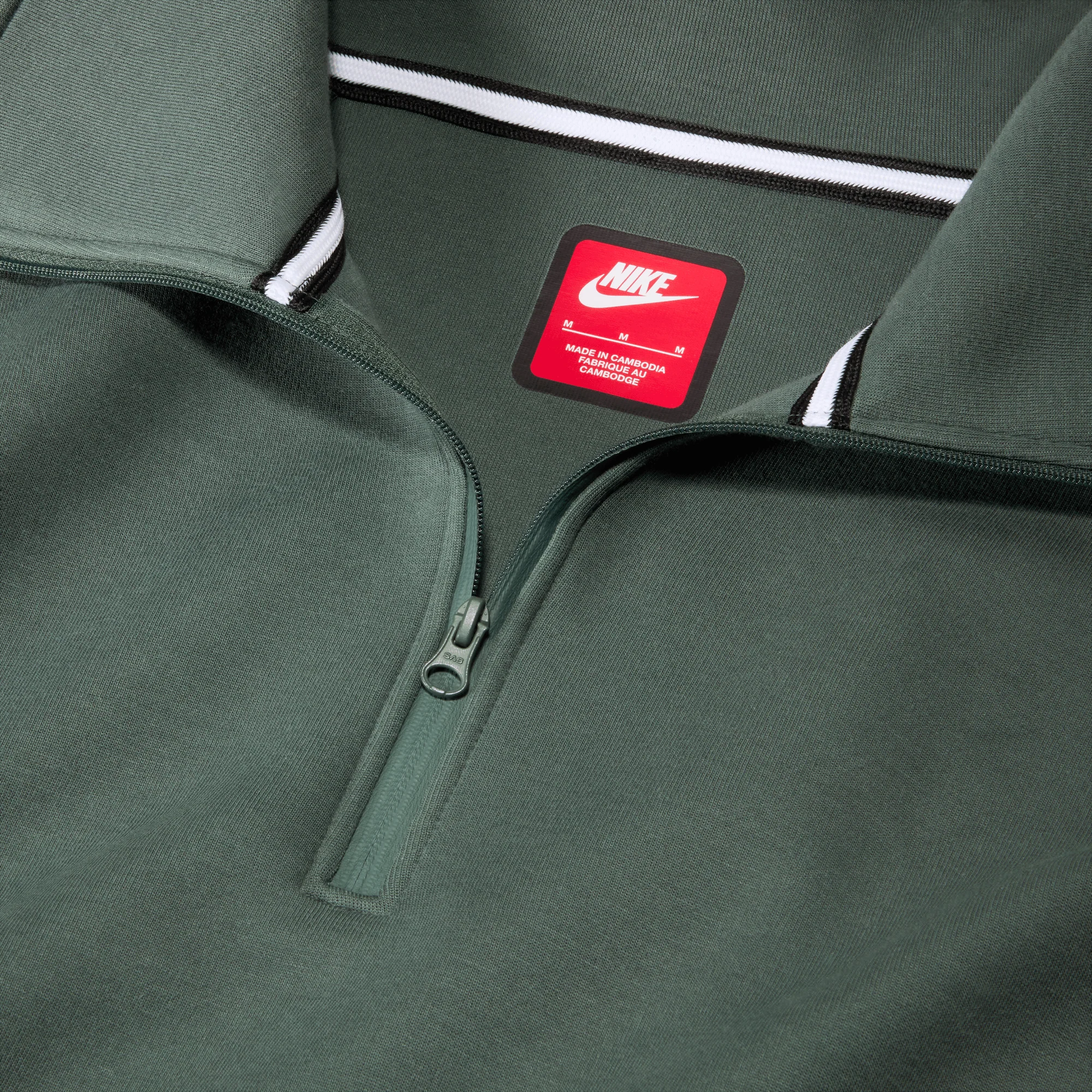 Nike Tech Men's Fleece Half-Zip Top Vintage Green/Vintage Green - Image 2