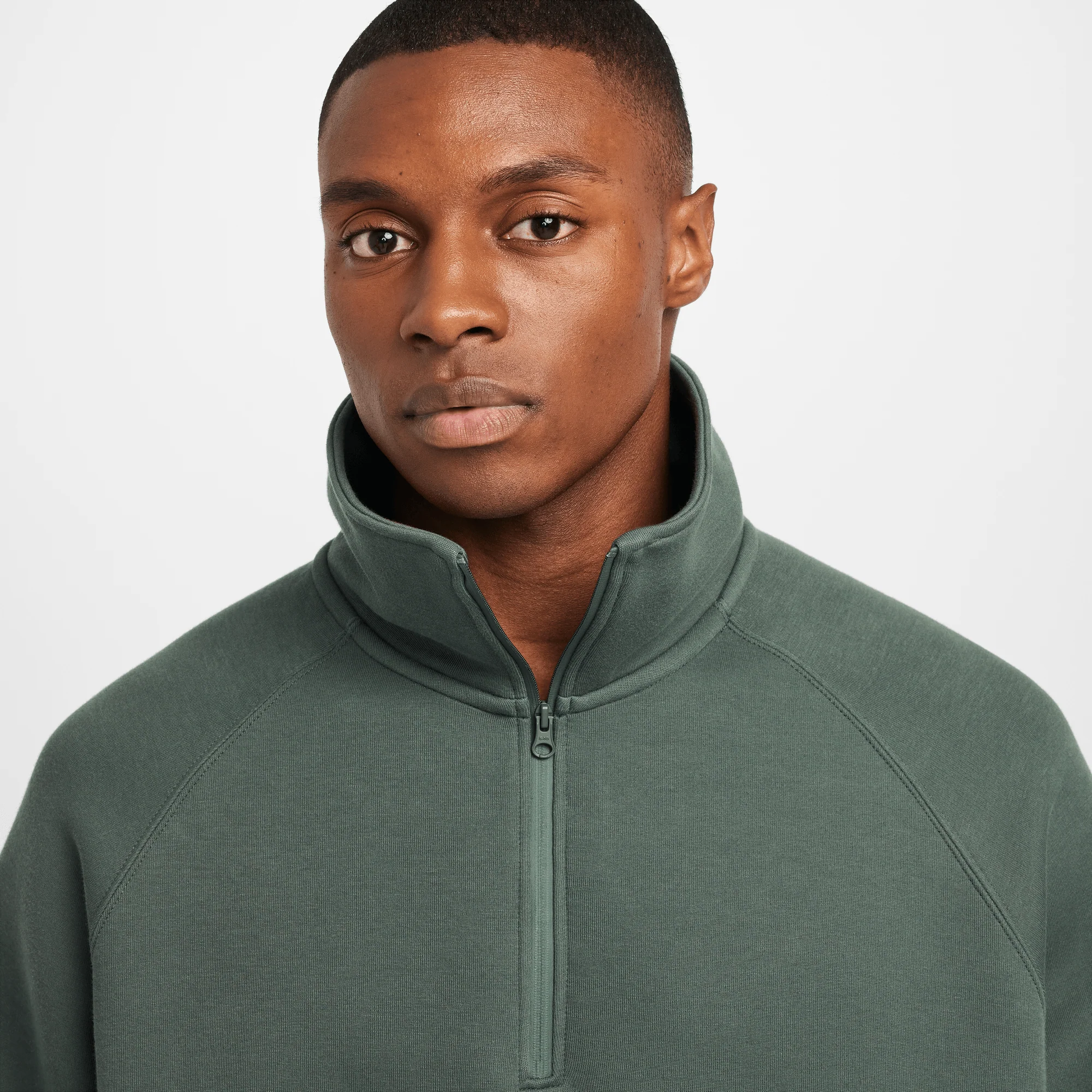Nike Tech Men's Fleece Half-Zip Top Vintage Green/Vintage Green - Image 4