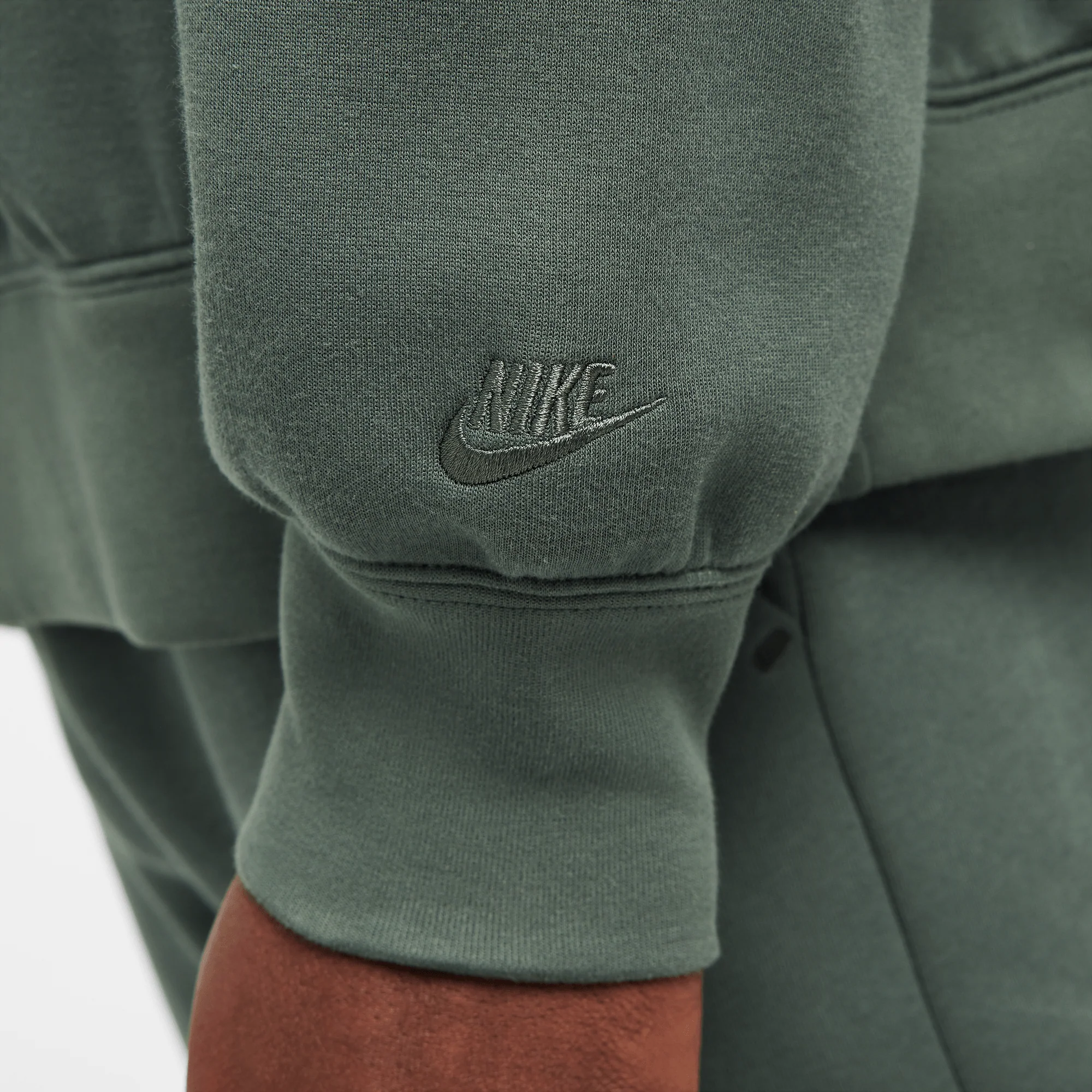 Nike Tech Men's Fleece Half-Zip Top Vintage Green/Vintage Green - Image 5
