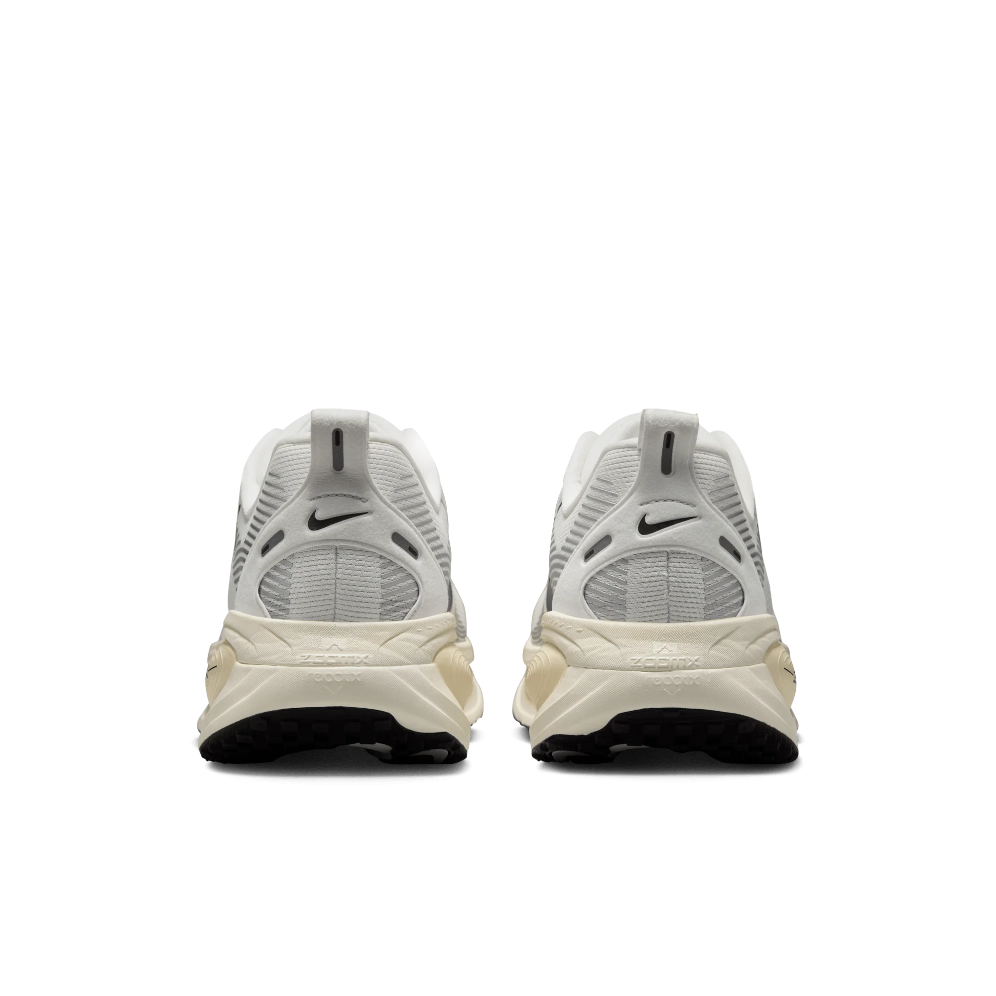 Nike Vomero 18 Summit White Coconut Milk - Image 4
