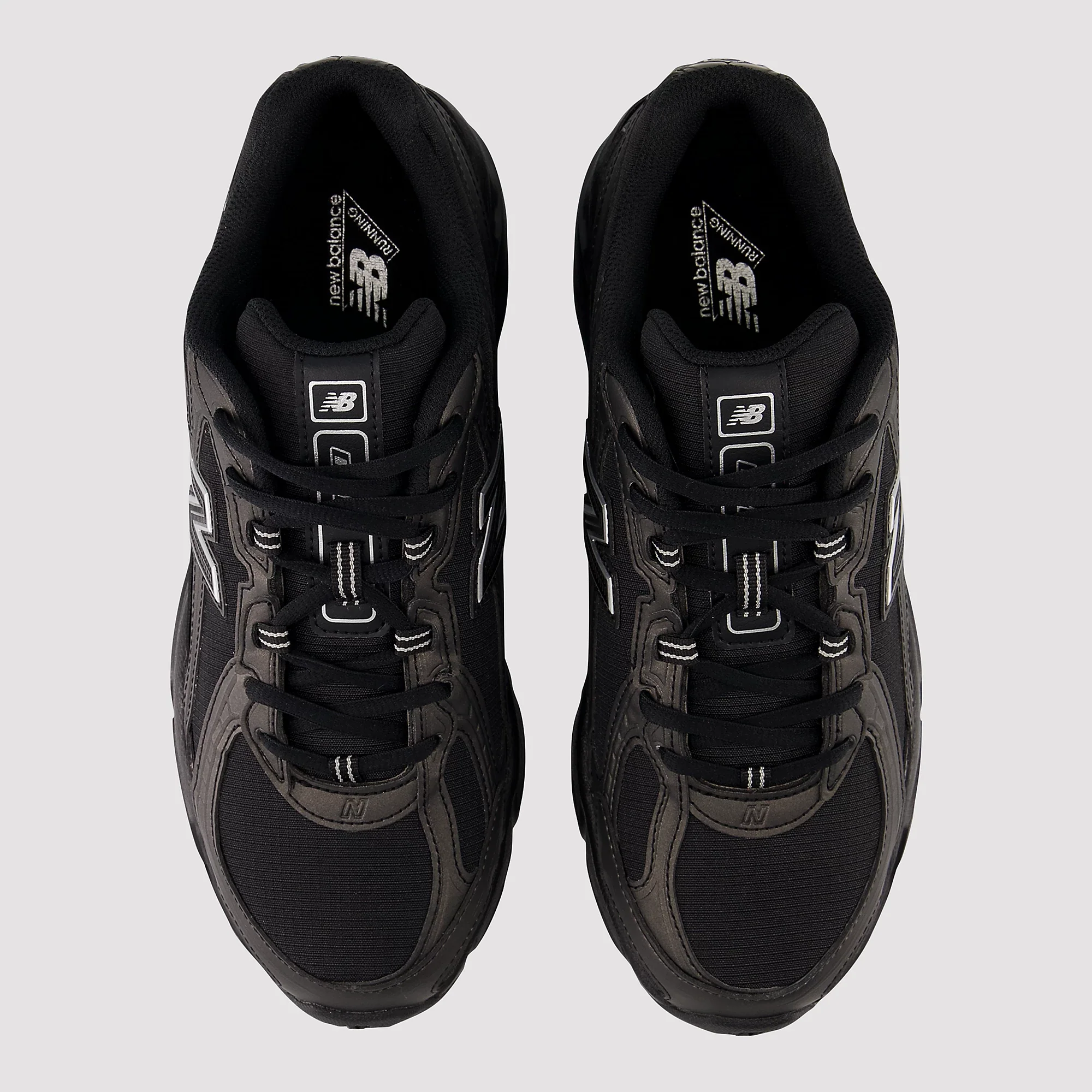 New Balance 740 Black Grey - Image 3