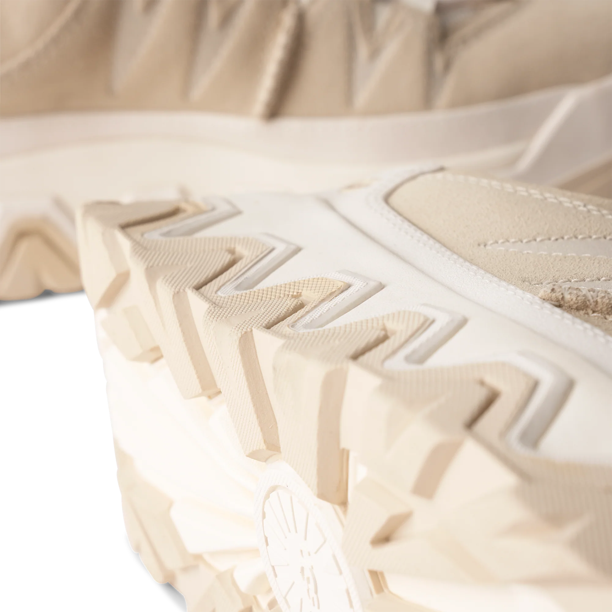 UGG CapTrail Low Light Beige - Image 5