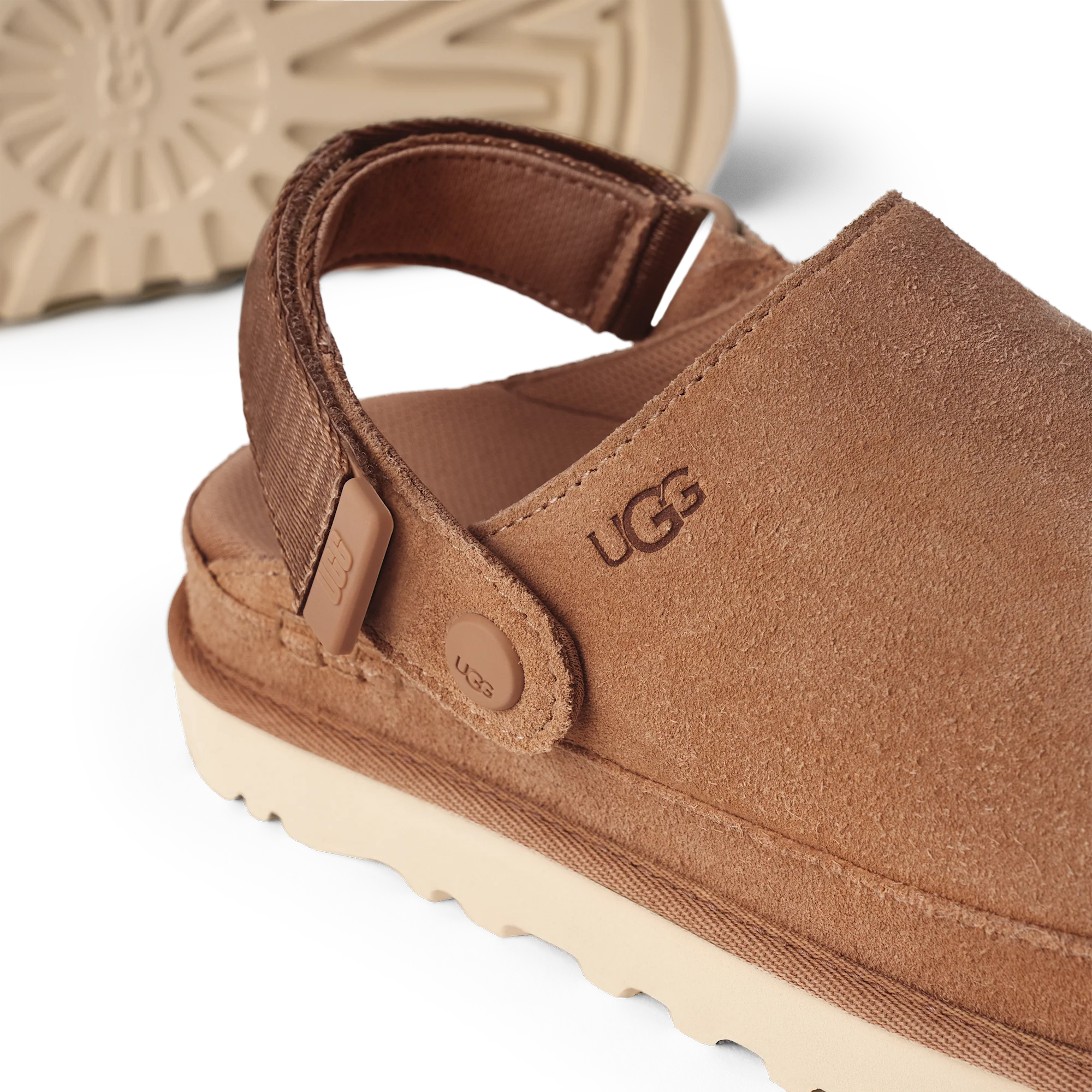 UGG Goldenstar Clog Chestnut (Women's) - Image 4