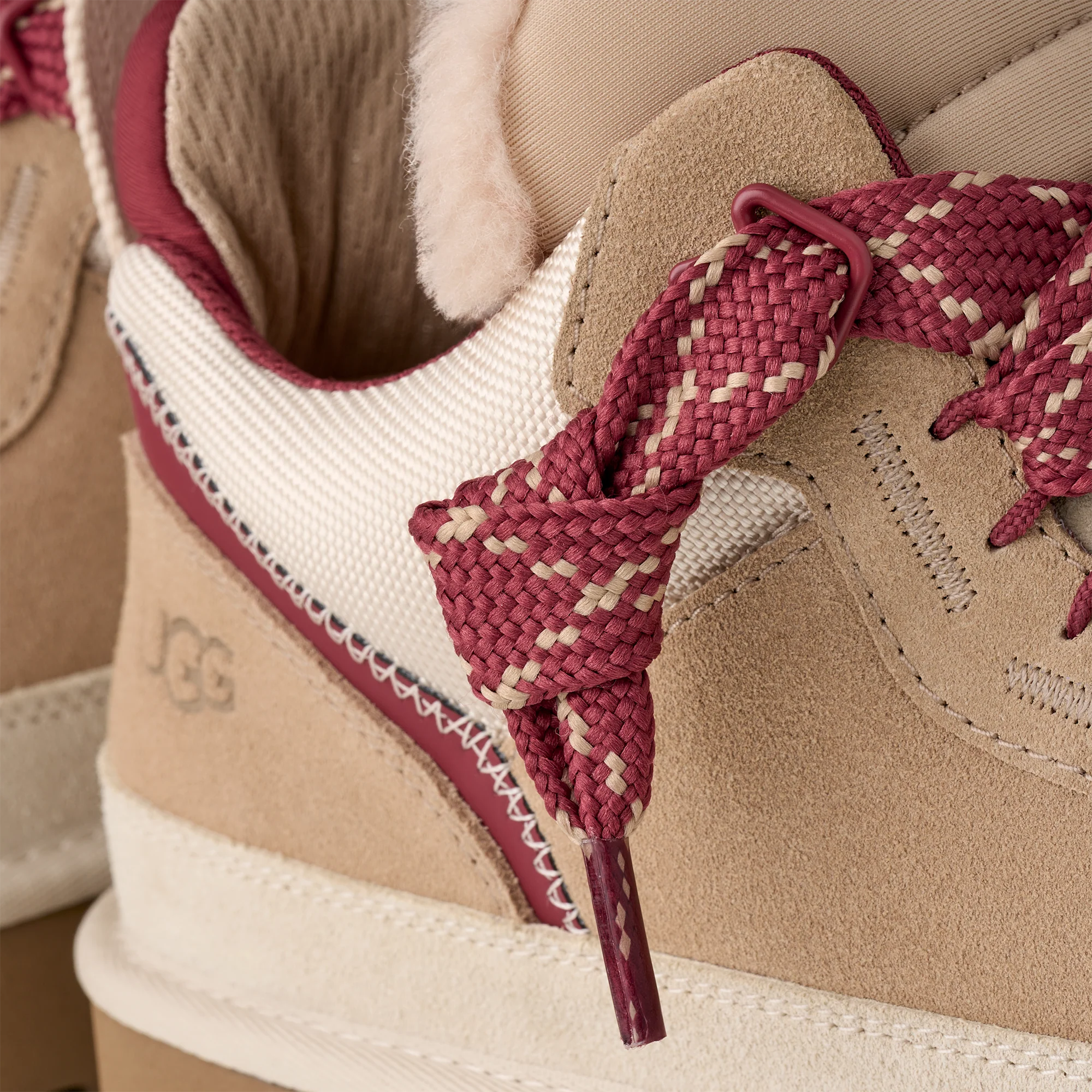 UGG Lowmel Driftwood Biking Red - Image 5