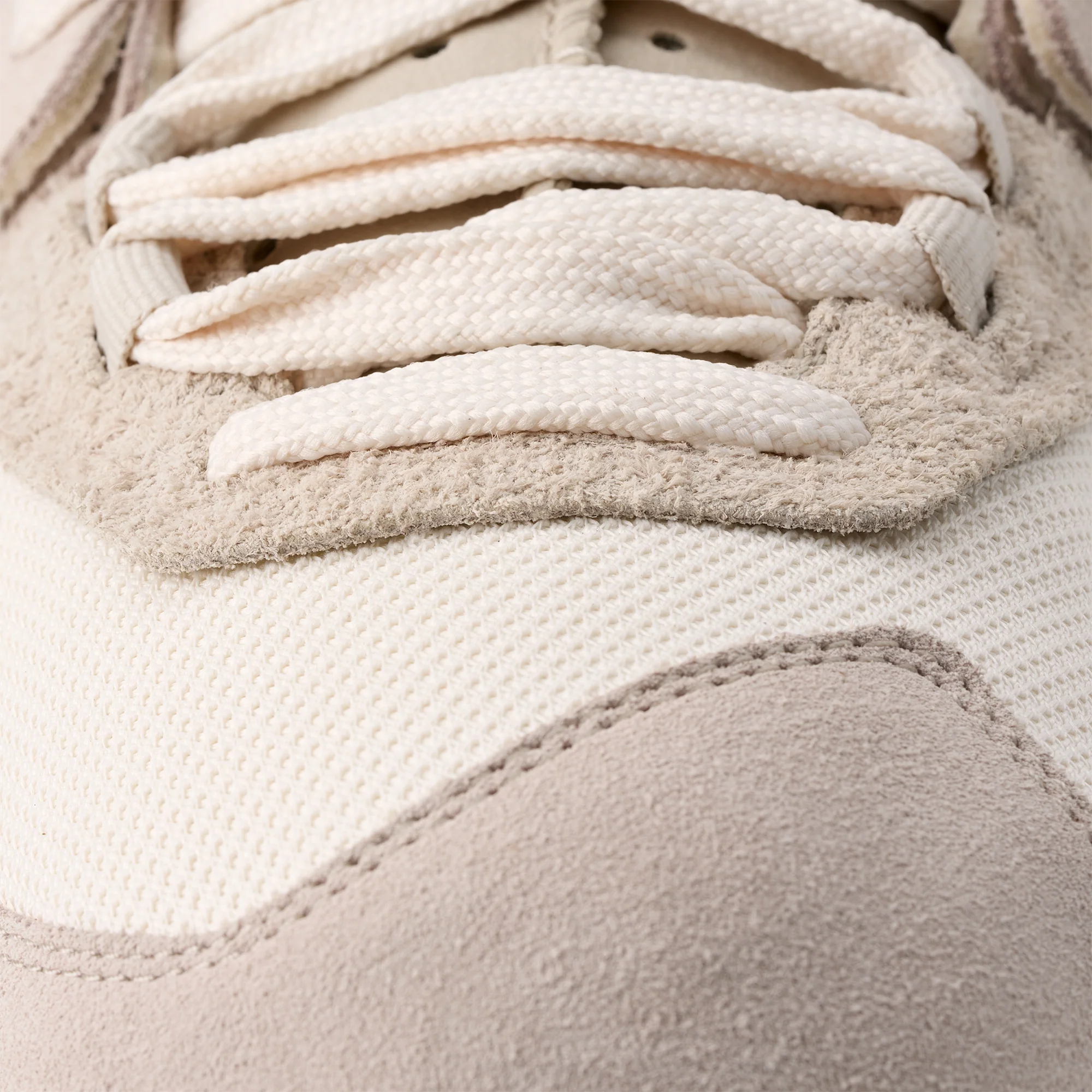 UGG RetroFi Low Ceramic - Image 4