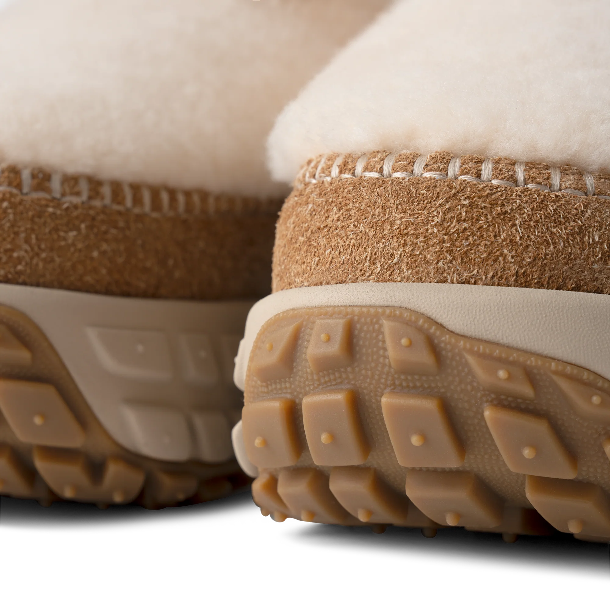 UGG Venture Daze Ultra Mini Cozy Boot Natural - Image 4