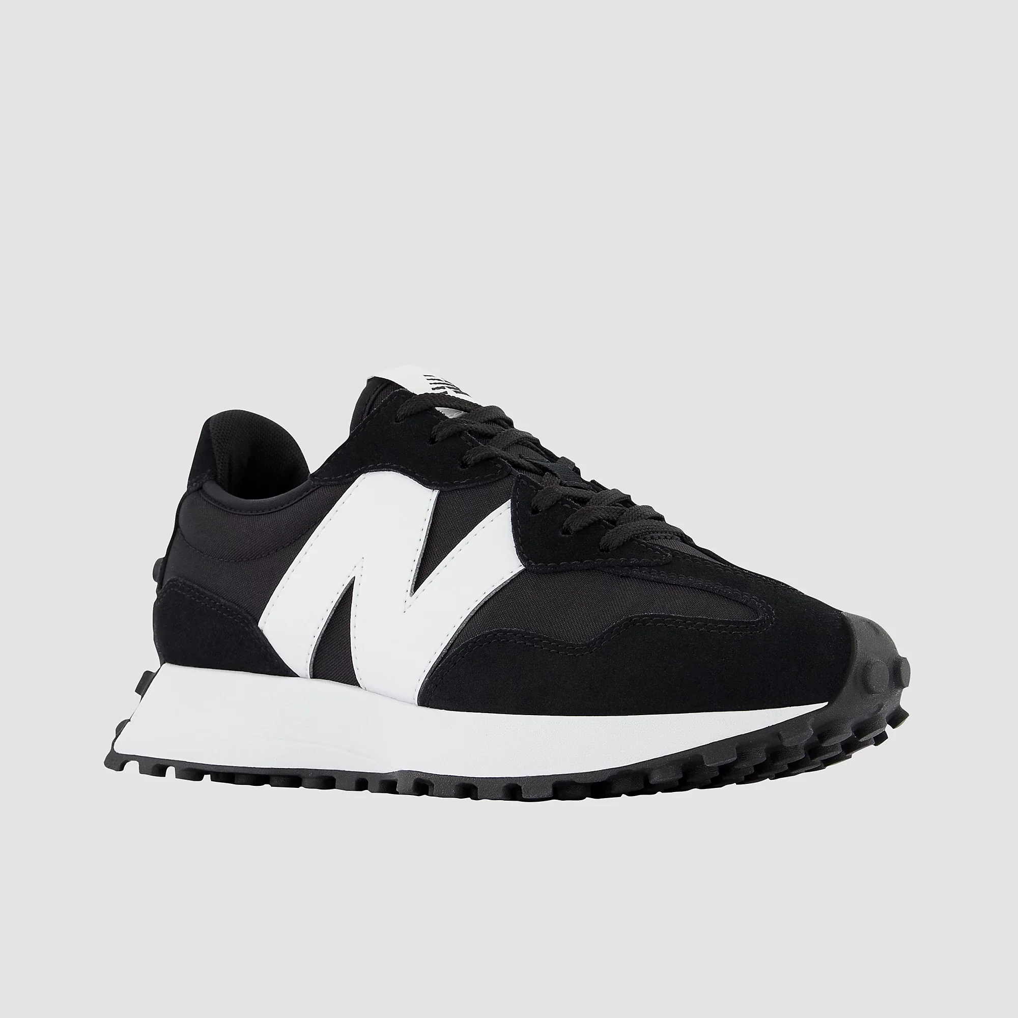 Wmns New Balance 327 'Black White' - Image 2